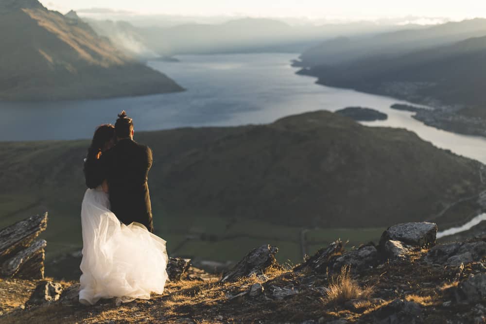 Siobhan & Guilherme's Queenstown Post Wedding Heli shoot fallon photography blog image