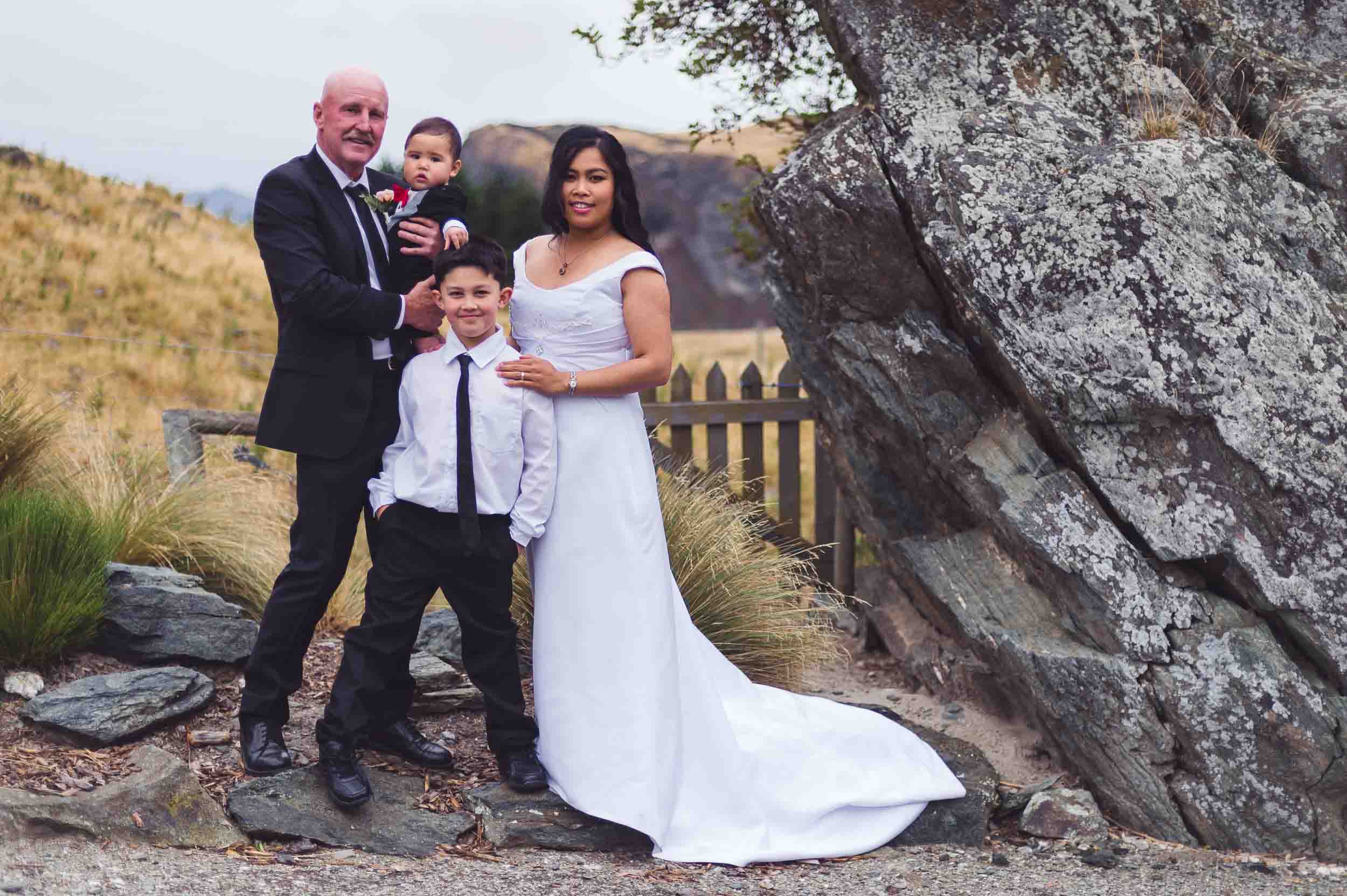 blog post featured image Greg + May | Backyard Gibbston Valley Wedding fallon photography