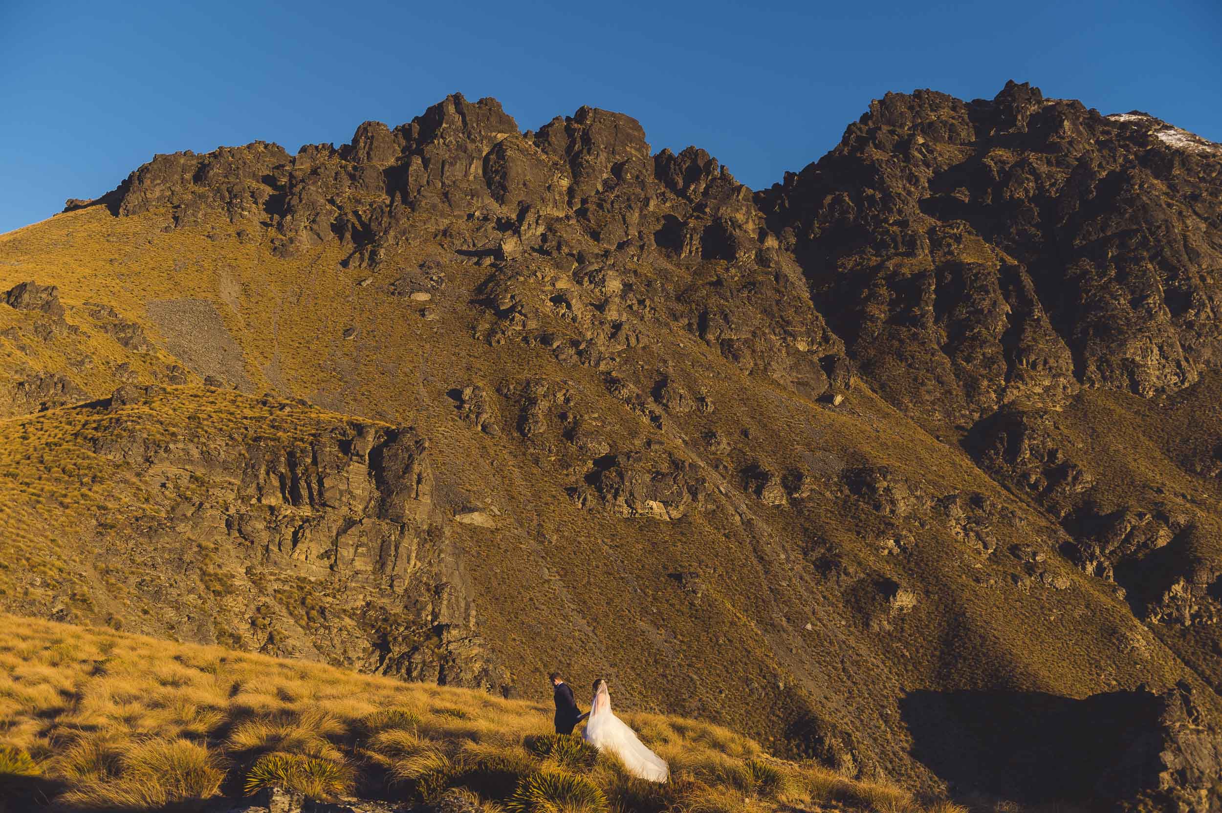 queenstown wedding heli photo flight cecil peak the ledge