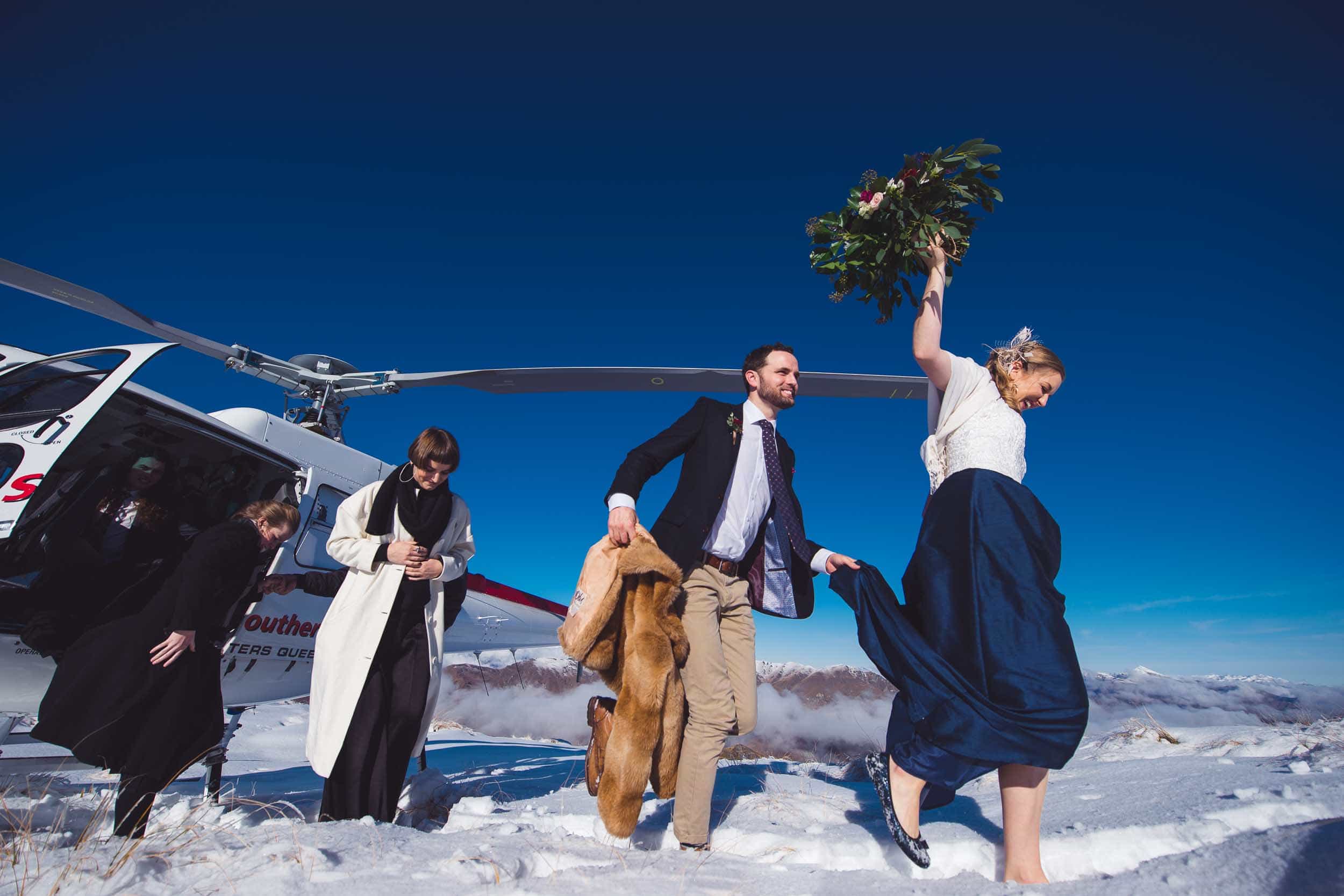 spectacular queenstown heli wedding snow