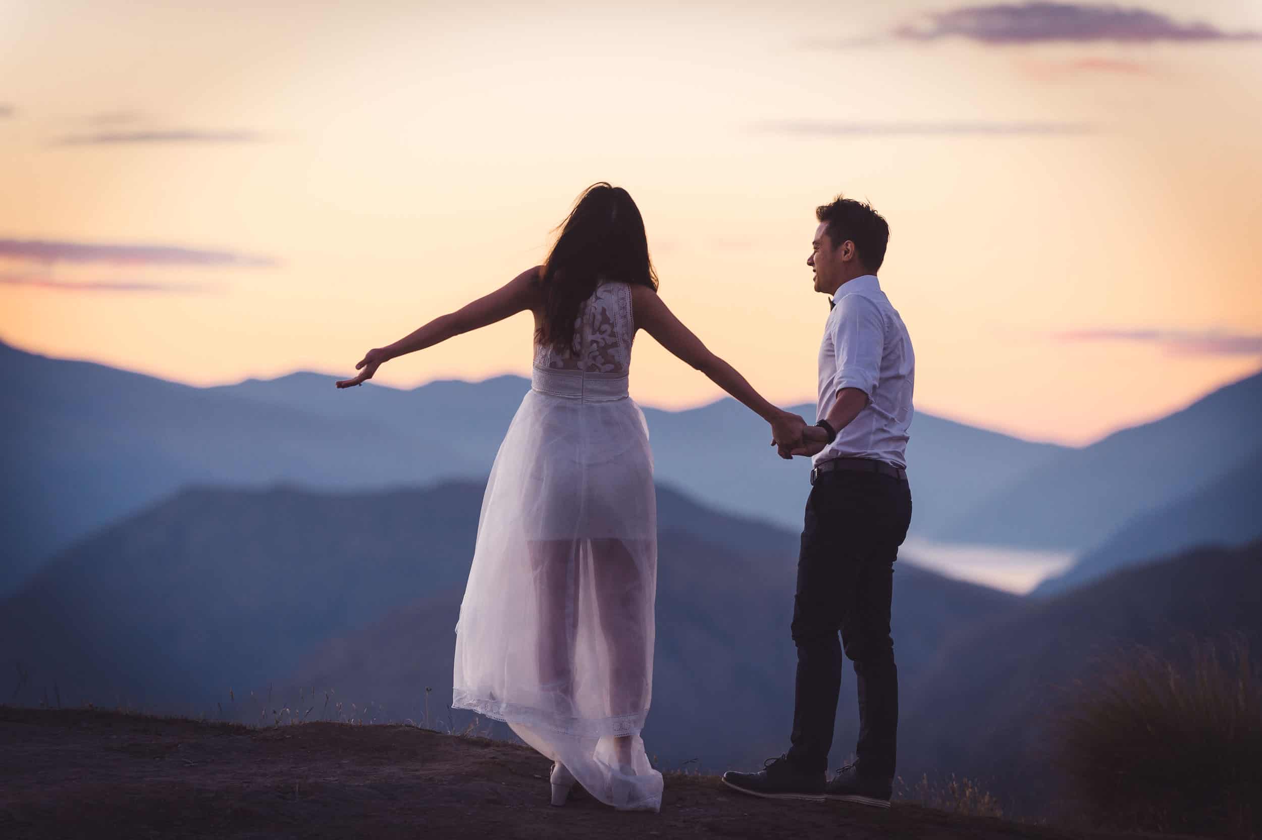 Coronet Peak Sunrise Pre-wedding shoot