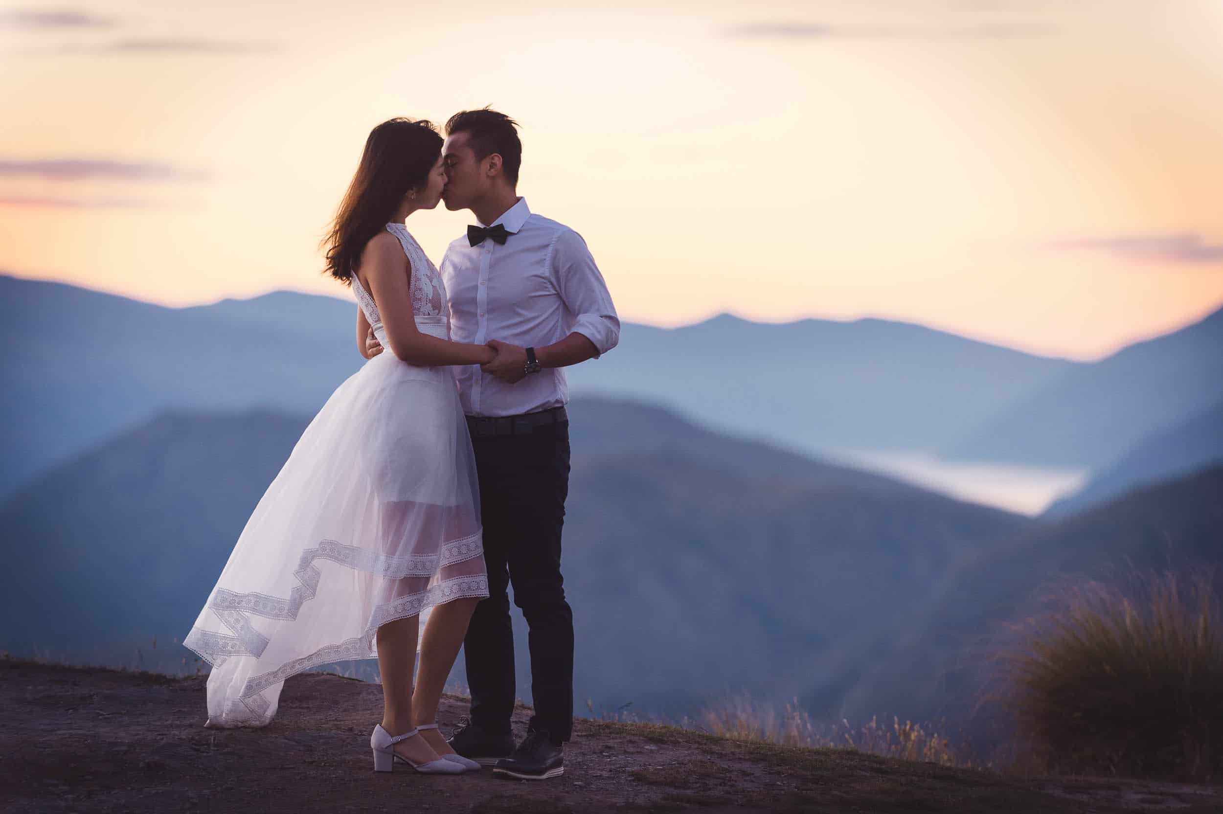 Coronet Peak Sunrise Pre-wedding shoot