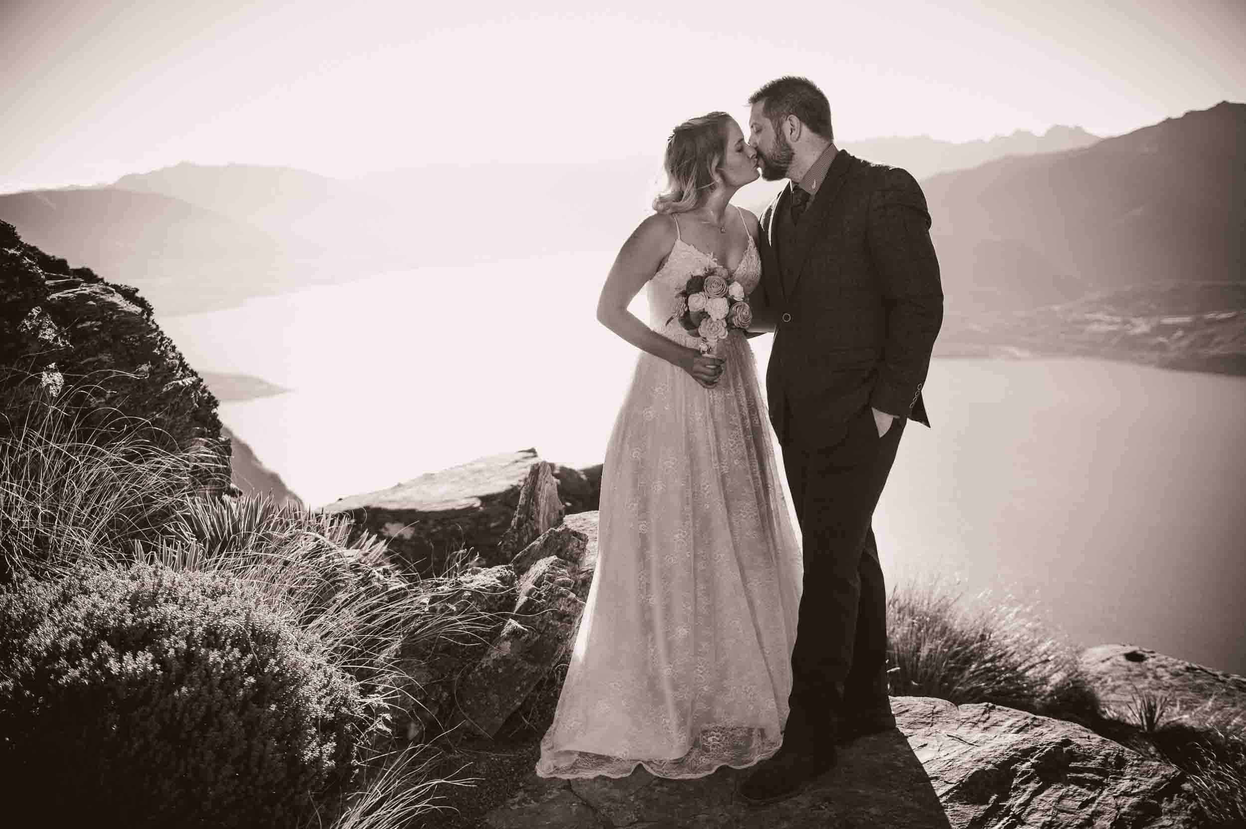 Queenstown Autumn Heli Wedding Kaia & Blake Heliworks