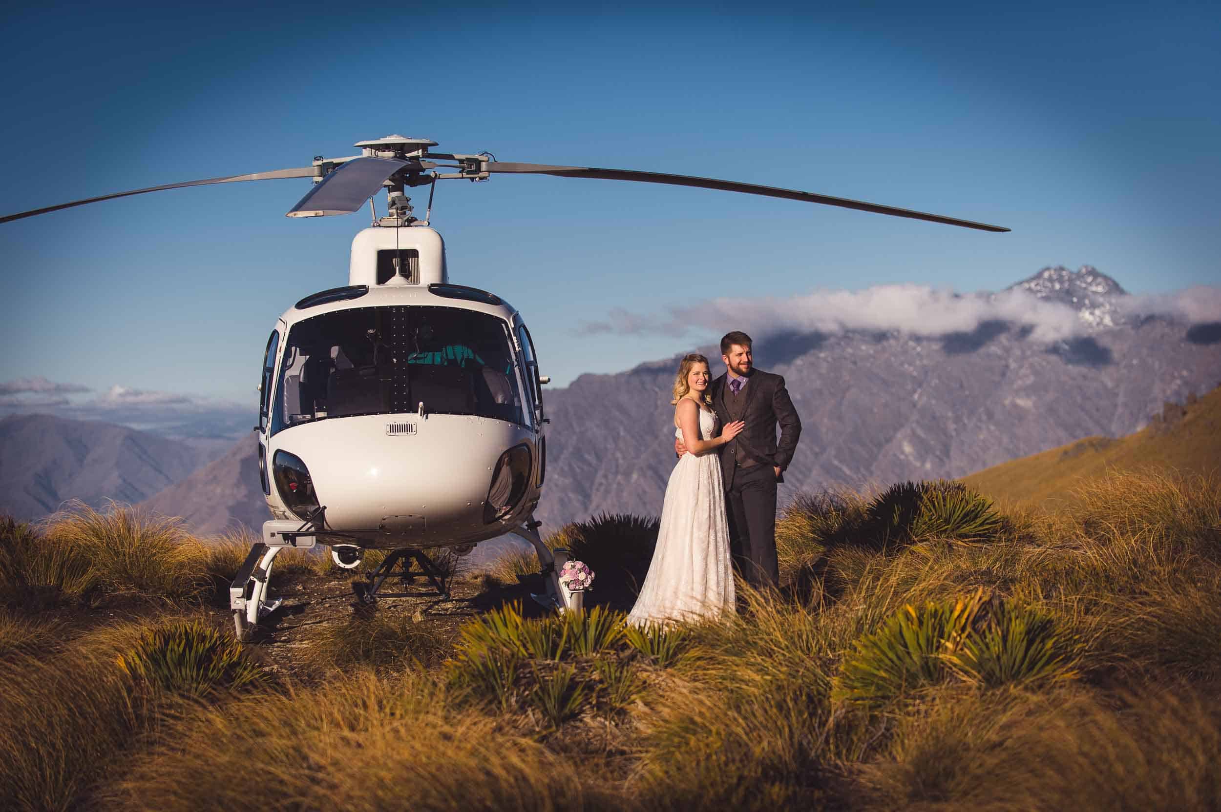 https://www.fallon.co.nz/wp-content/uploads/2016/05/33_fallon_160318_9532_master_stickyalbum.jpg Queenstown Autumn Heli Wedding Kaia & Blake Heliworks