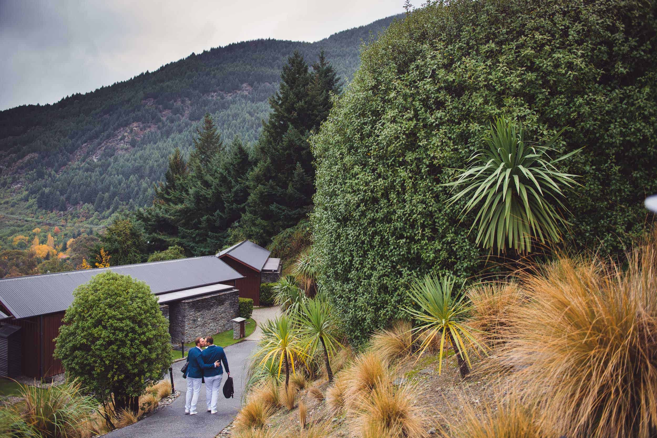 Edu & Paulo's Azur Luxury Lodge Queenstown Elopement