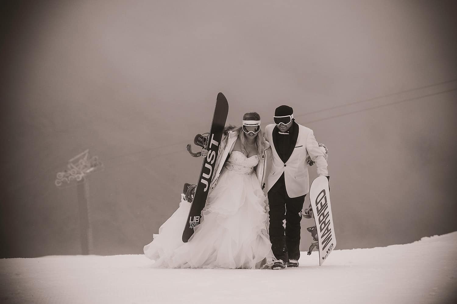 blog post featured image queenstown snowboard wedding in a snowstorm ex marketing images