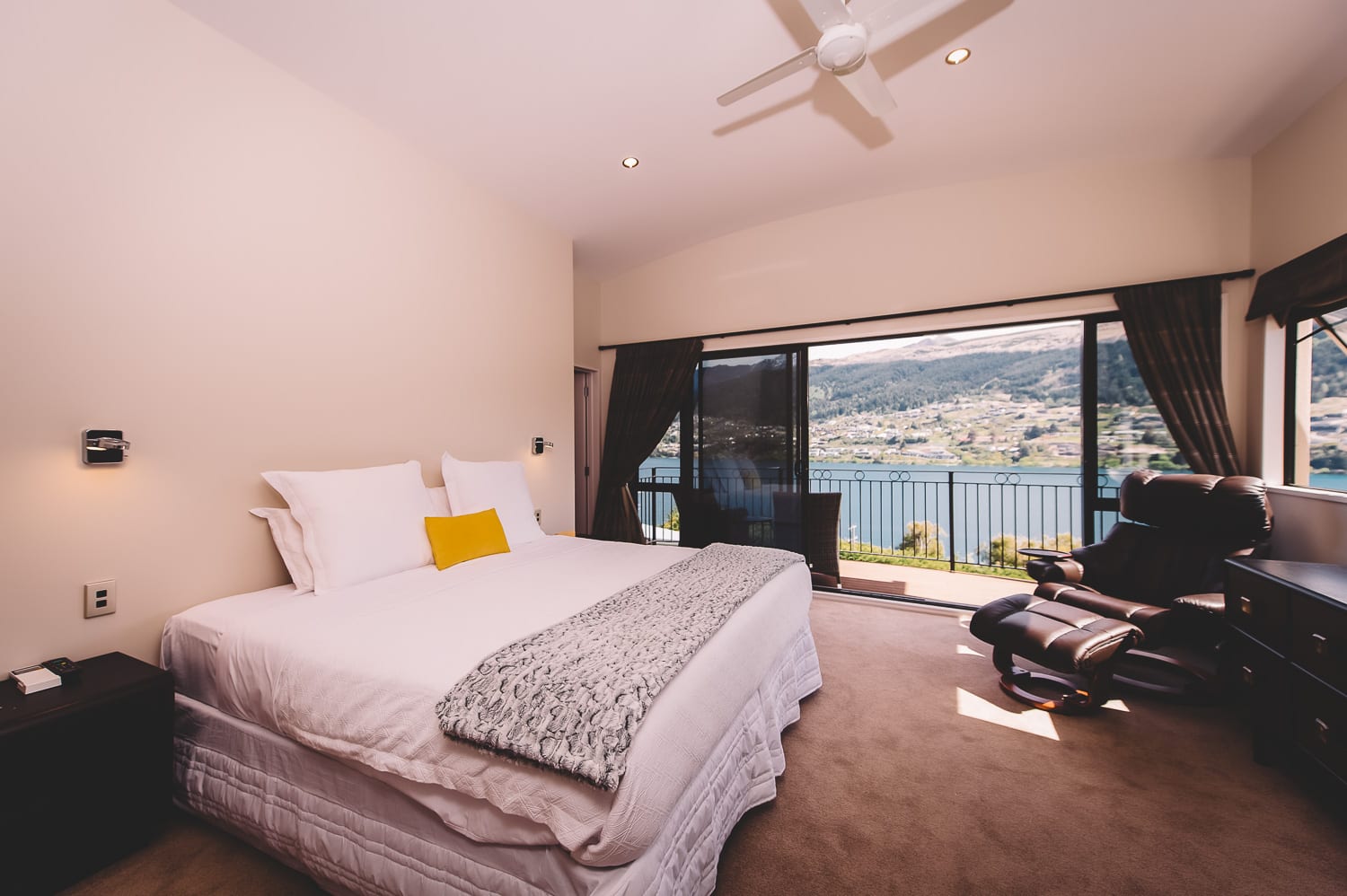 queenstown airbnb photography