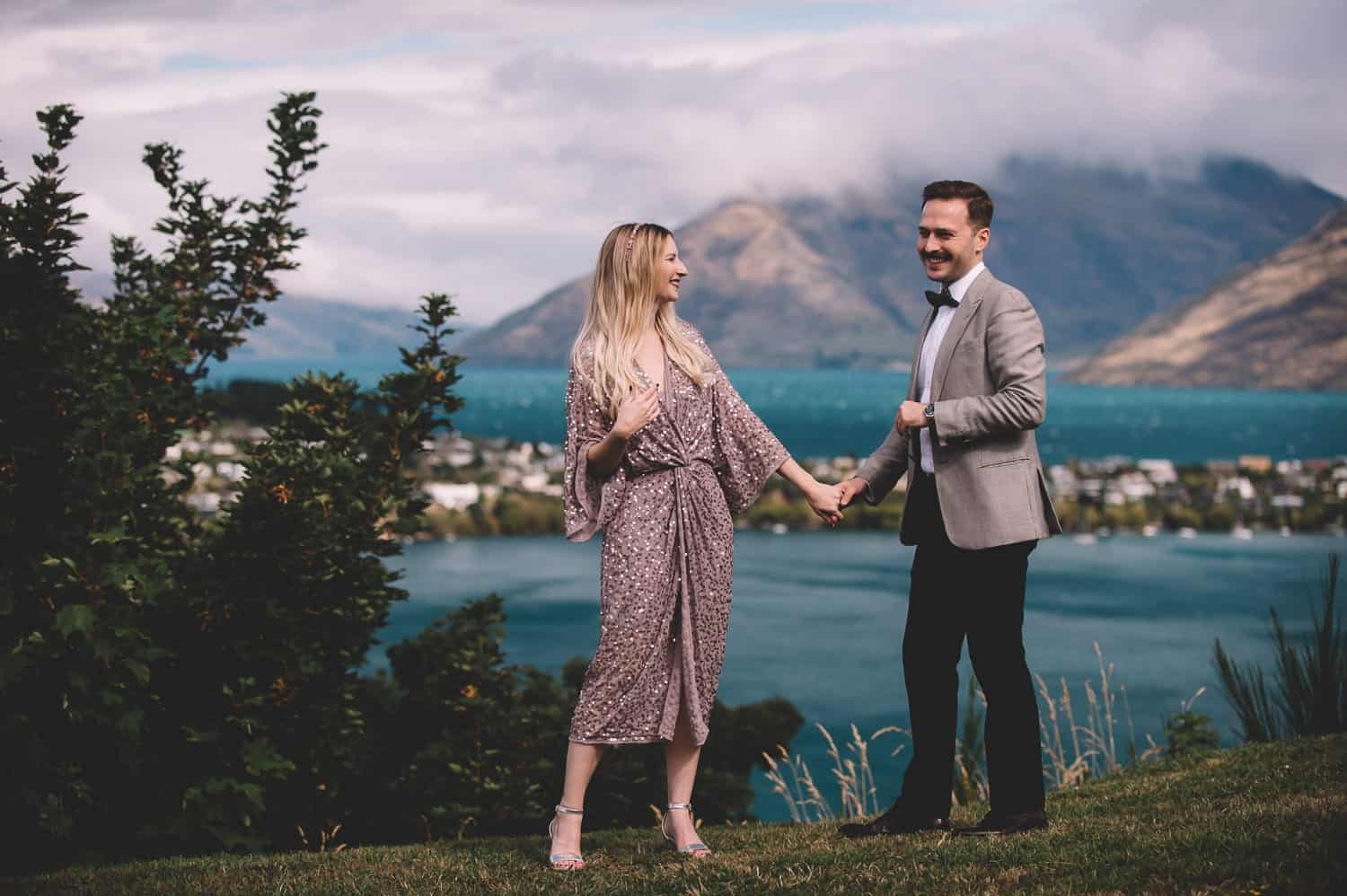 blog post featured image $2700 queenstown elopement giveaway queenstown gardens elopement